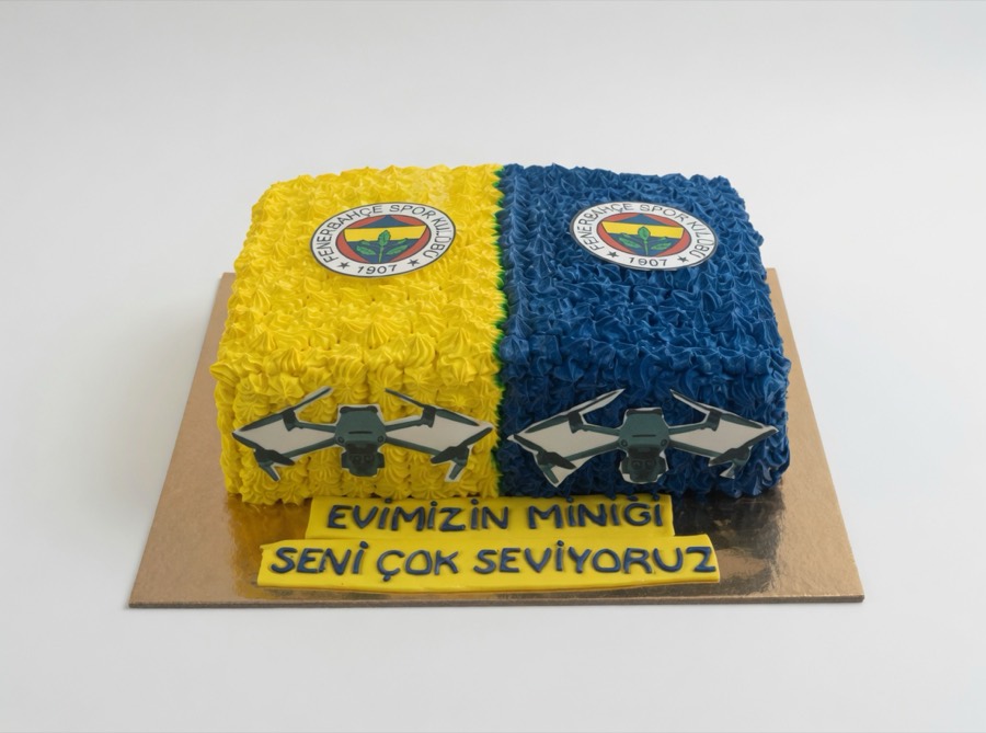 Fenerbahçe Kare Pasta